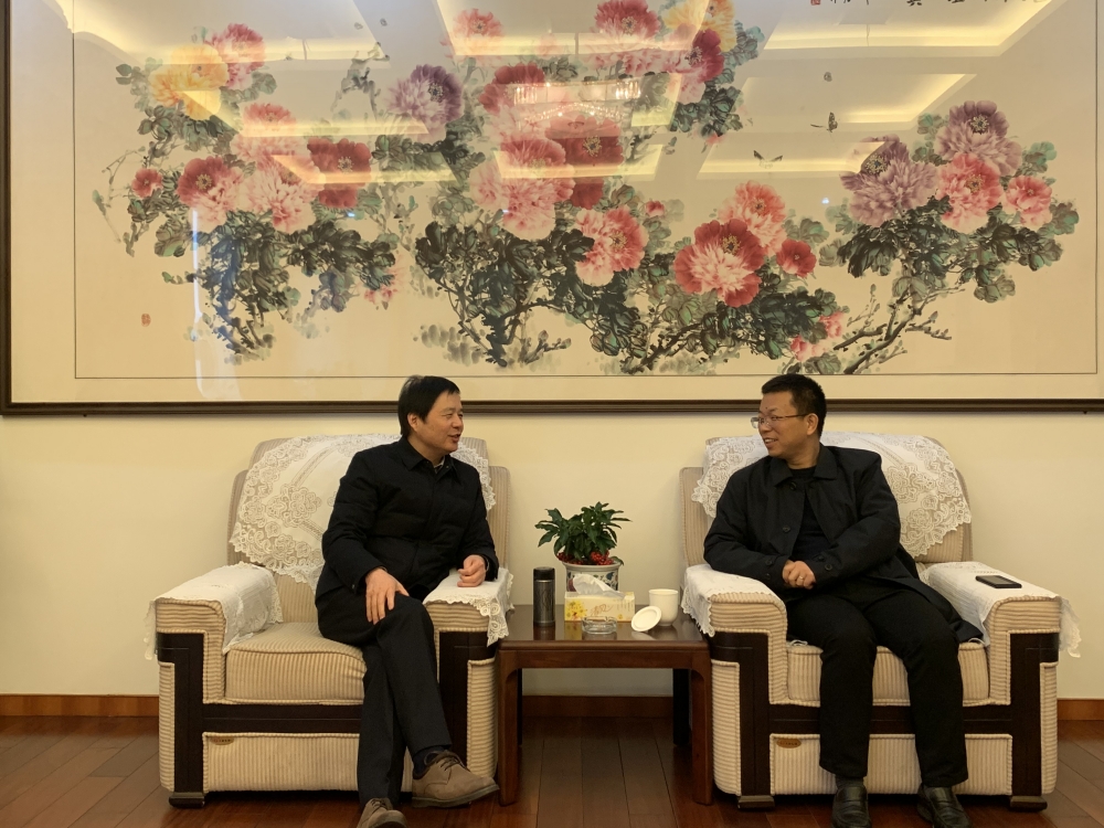 市委常委、副市長周高到雙羊調(diào)研
